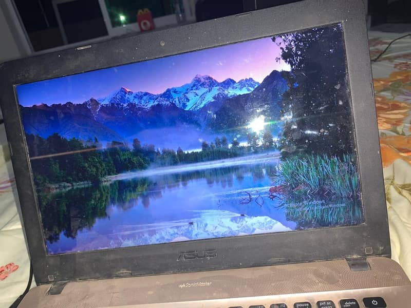 ASUS LAPTOP 4