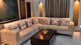 7 seater L-shape sofa for sale with center table and 2 settys