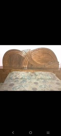 Wooden Bed, Show Case, Dressing Table, Mattress for Sale