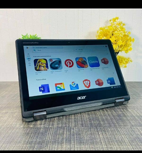 Acer Chromebook R751T Touch Screen / 4GB /32GB SSD Minor Bubble on LCD 2