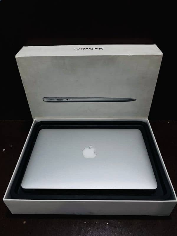 MacBook Air 2011 0