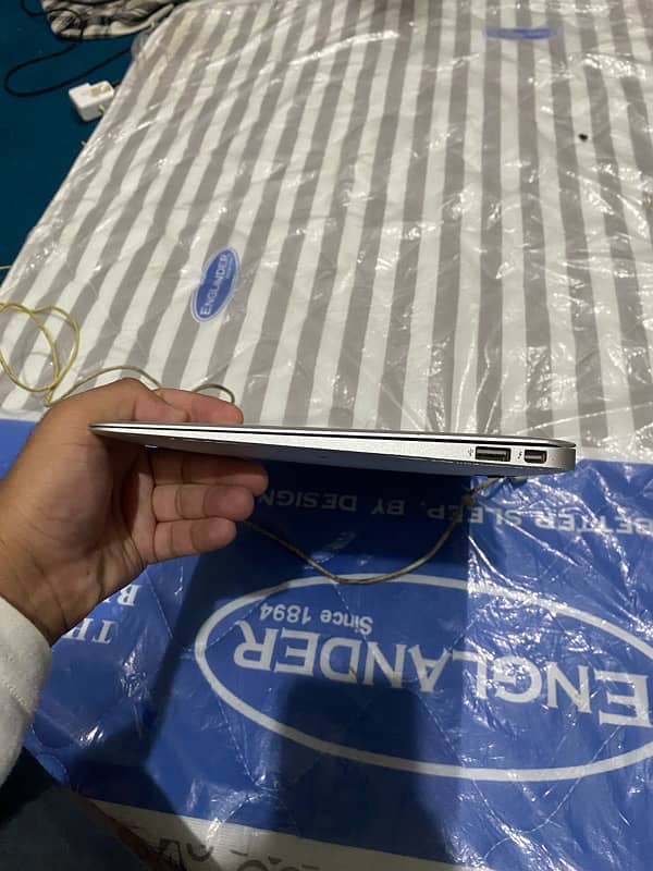 MacBook Air Core i7 13