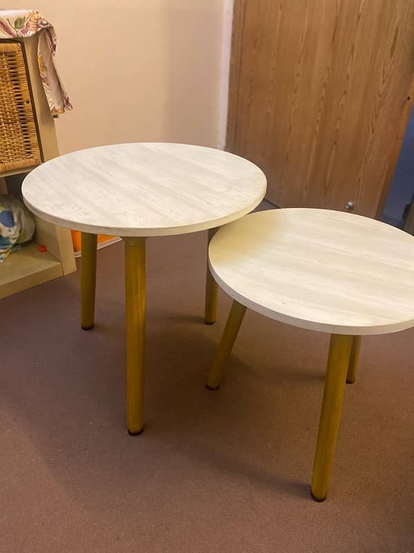 nesting tables/coffee tables 1