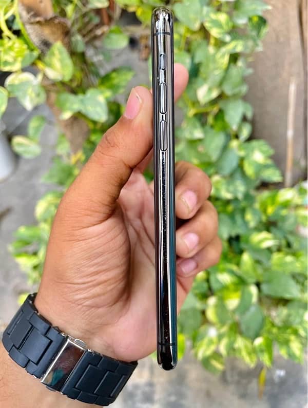 iPhone 11 PRO PTA Approved 2