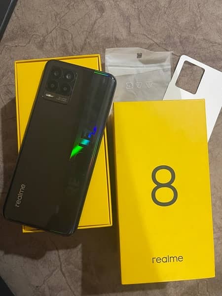 Realme 8 0