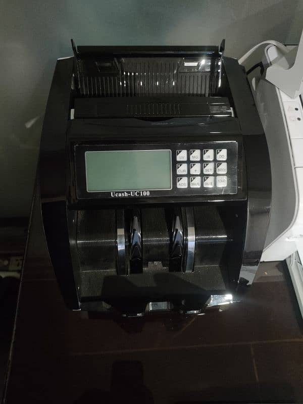 Cash Counter Machine with fake note deduction 0