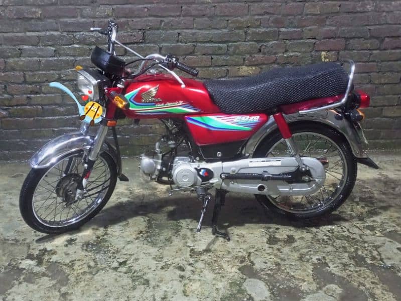 HONDA CD70 2016 MODEL 1