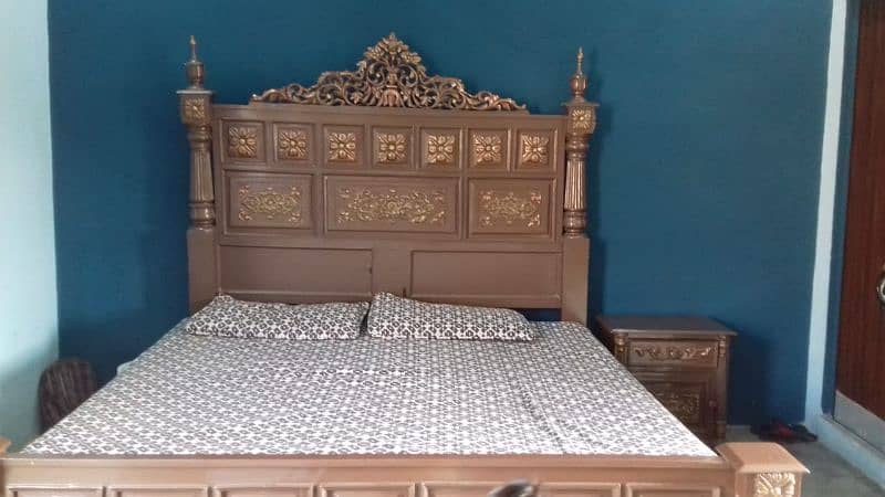 king size heavy wood bed solid 3