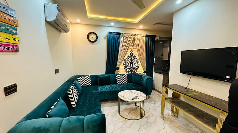 One Bed Furnished Brand New Apartment For Rent In Bahria Town, Lahore. 6