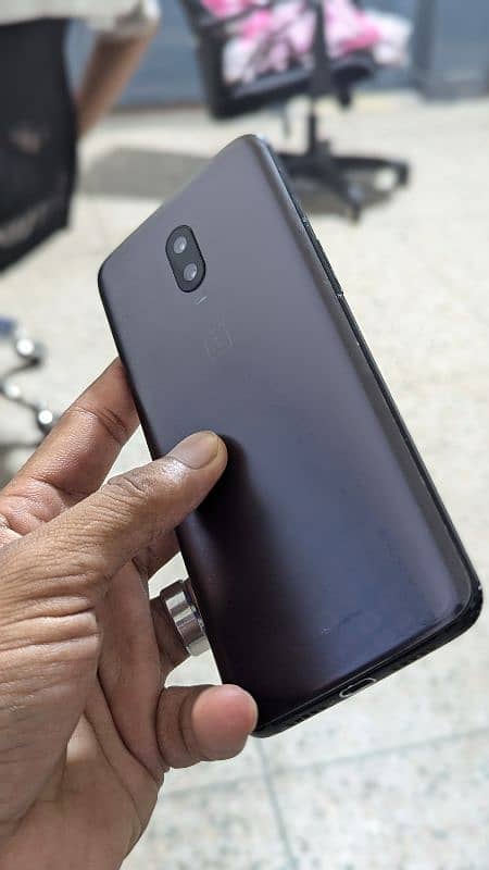 OnePlus 6T 128 GB 2