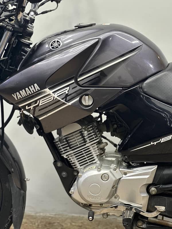 YAMAHA YBR ESD 2015 GIFT FOR JAPANESE LOVERS 10