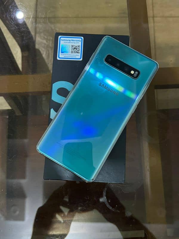 Samsung S10 plus full box available for sale 2