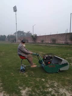 On Ride Lawn Mower / Grass Cutting Machine