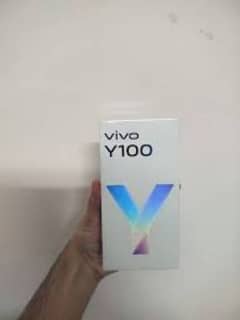 new vivo y 100 black color 8 256 10/10 sale or exchange iphone 11  pro 0