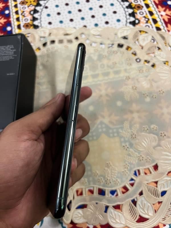 iphone 11 pro max 512 gb non pta 3