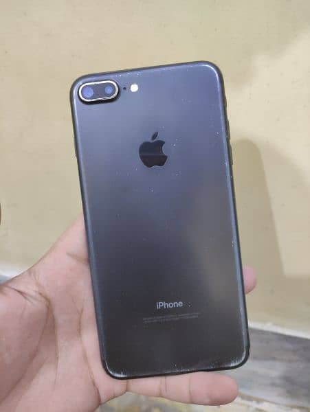 Iphone 7plus 128GB official pta approved 9