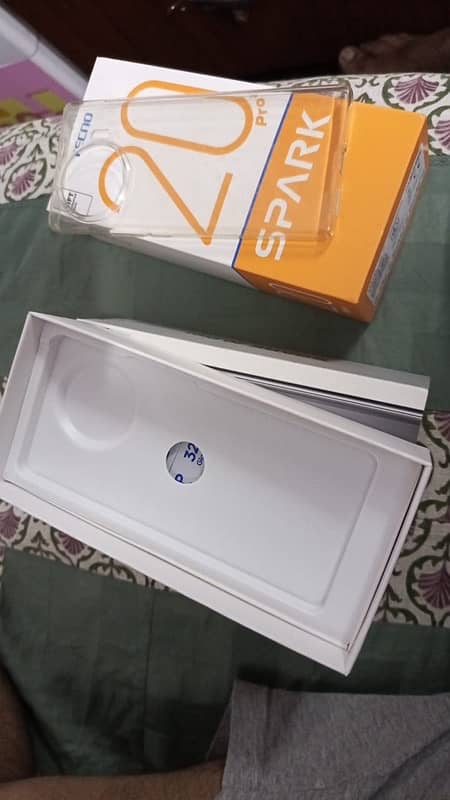 tecno spark 20 pro + 8