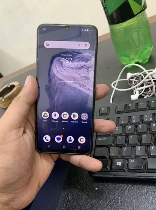 v20 for sale exchange possible ( back camera pic blur bnata) 8