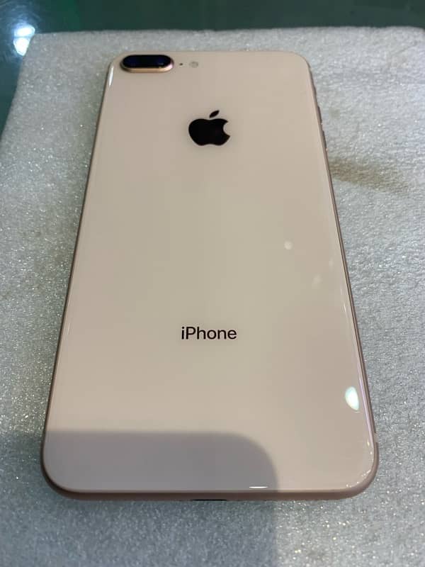 iphone 8 Plus 64GB waterpack 83 health 2