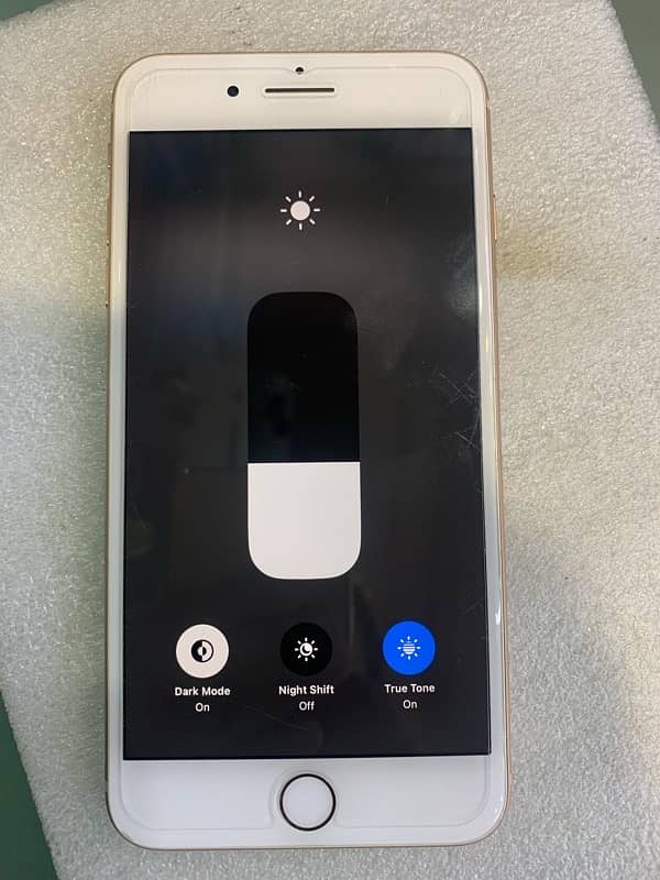 iphone 8 Plus 64GB waterpack 83 health 6