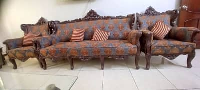 chinyoti sofa for sell