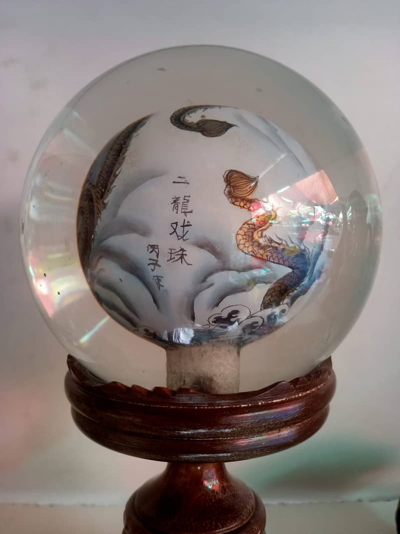 Figurine Interior Chinese Painting Glass Crystal Ball 1