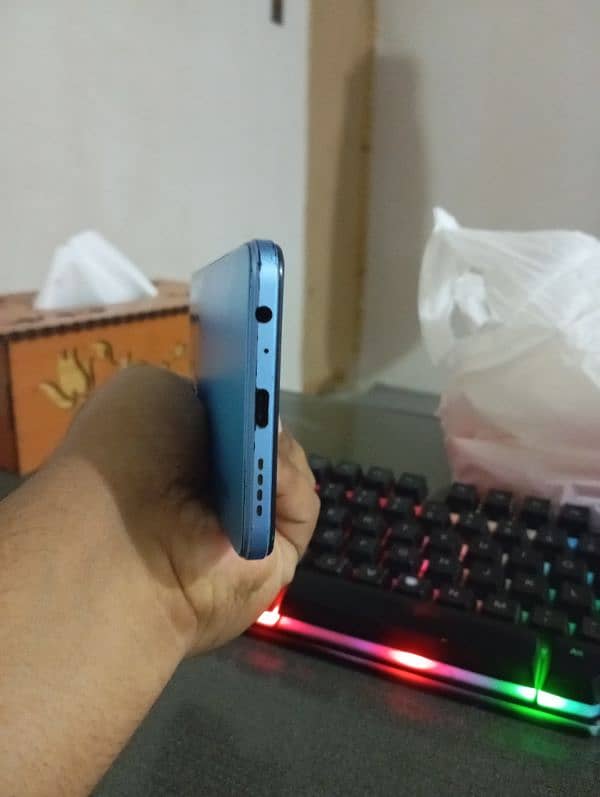 INFINIX NOTE 12 / 10-10 CONDITION / BOX AND CHARGER AVAILABLE 7