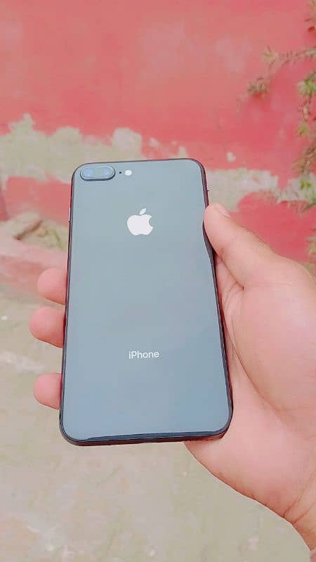 IPhone 8 Plus Non Pta 64 GB 10/10 Battry 100% E 5