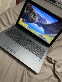 -Hp ZBOOK 15 G4 Core i7 7th Generation (16/256/1000gb)