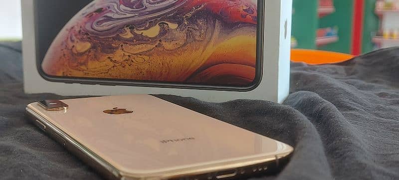 iphone xs 256Gb pta approved 1