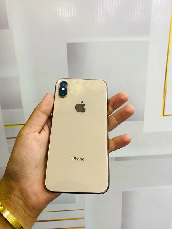 I pHONE Xs 64 Gb pTa Approved dono sim pta 10/9 coddtion 03157300988 3