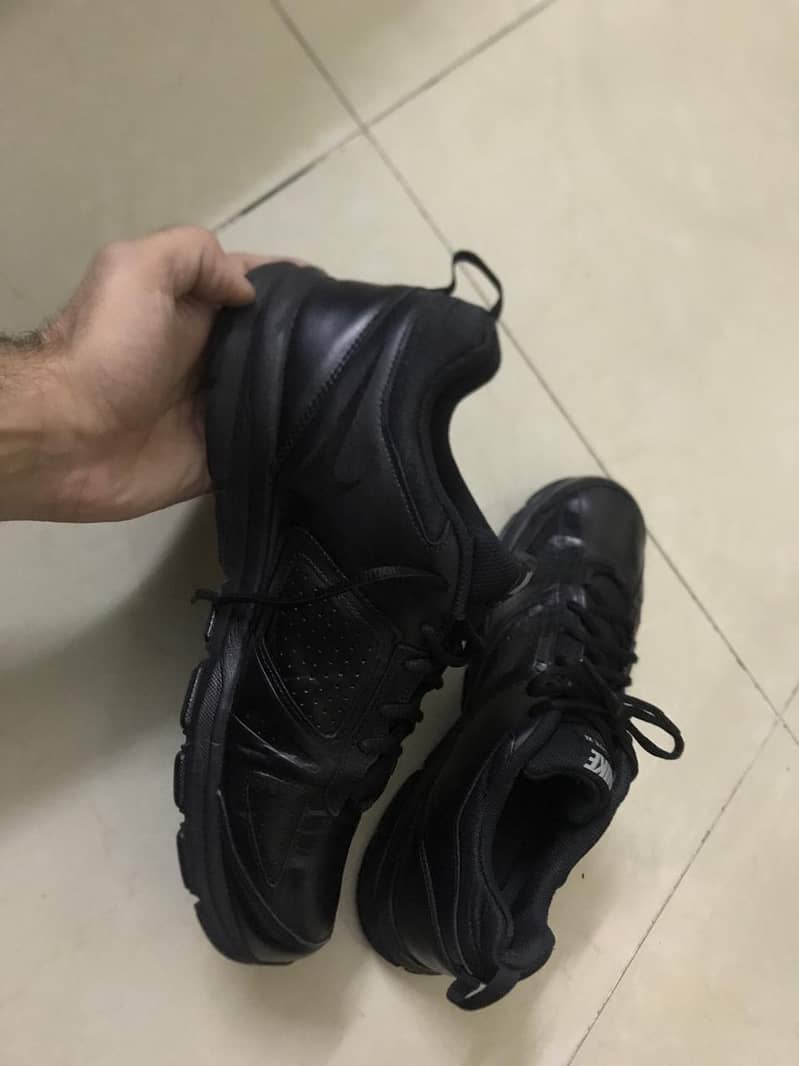 Nike T lite 11 Black 2