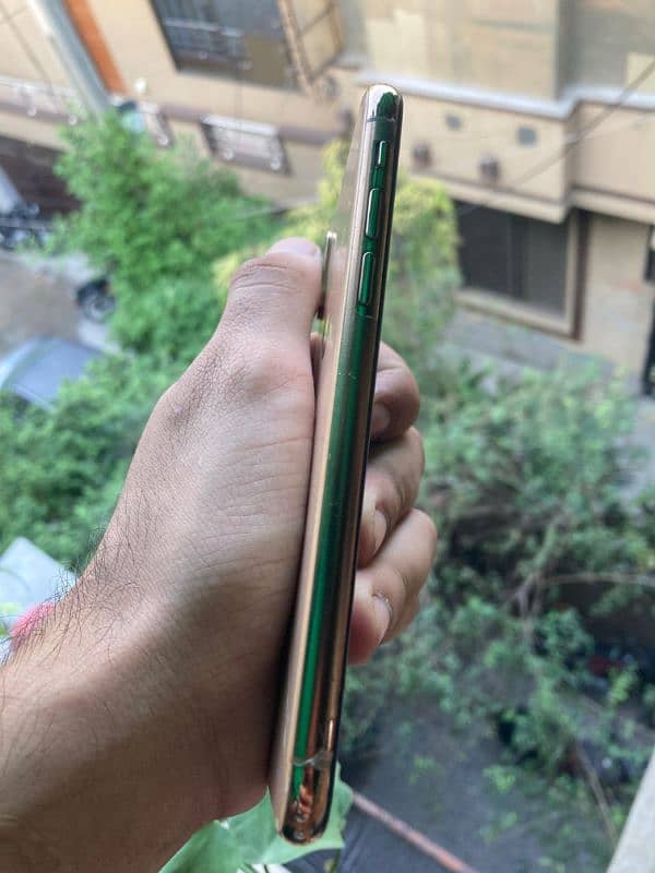 IPhone XS 64GB non pta Gold 1