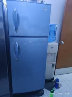 haire fridge best condition arjant sell