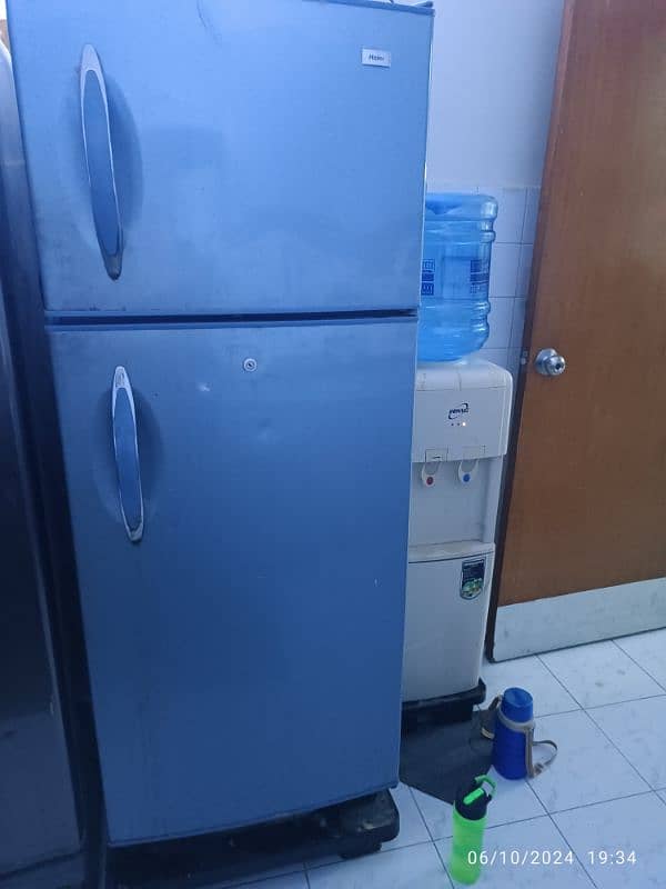 haire fridge best condition arjant sell 1