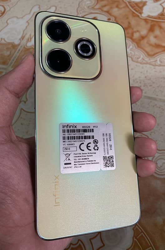 Infinix Hot 40i 16/256 2