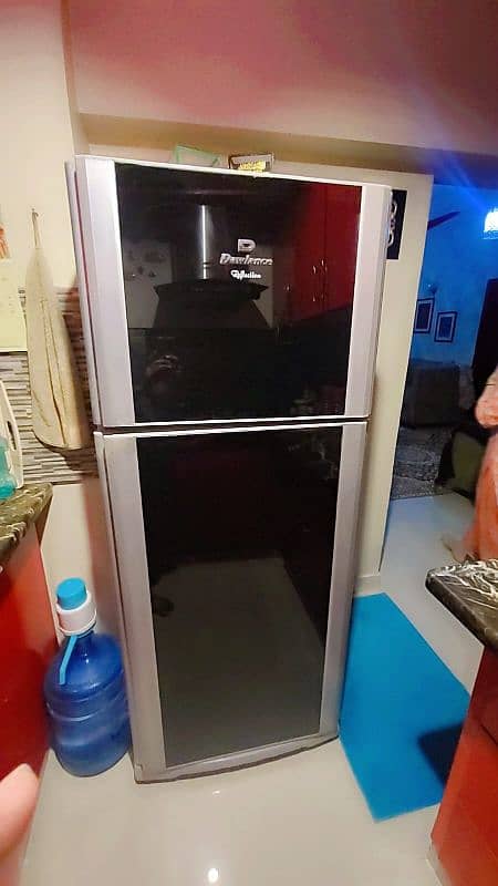 Dawlance fridge full size Geniun condition perfect running 3