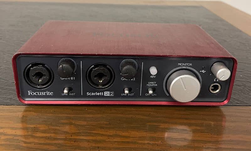 focusrite 2i2 audio interface sound card 1