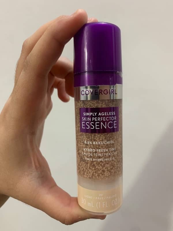 Essence Covergirl Simply Ageless Skin Perfector 0