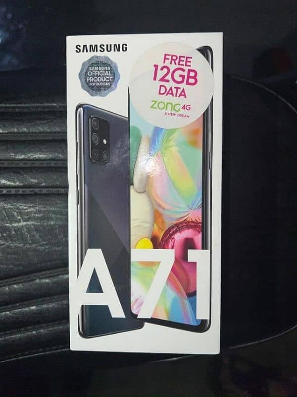 Samsung galaxy a71 8/123gb lush 10/9.5 condition 10