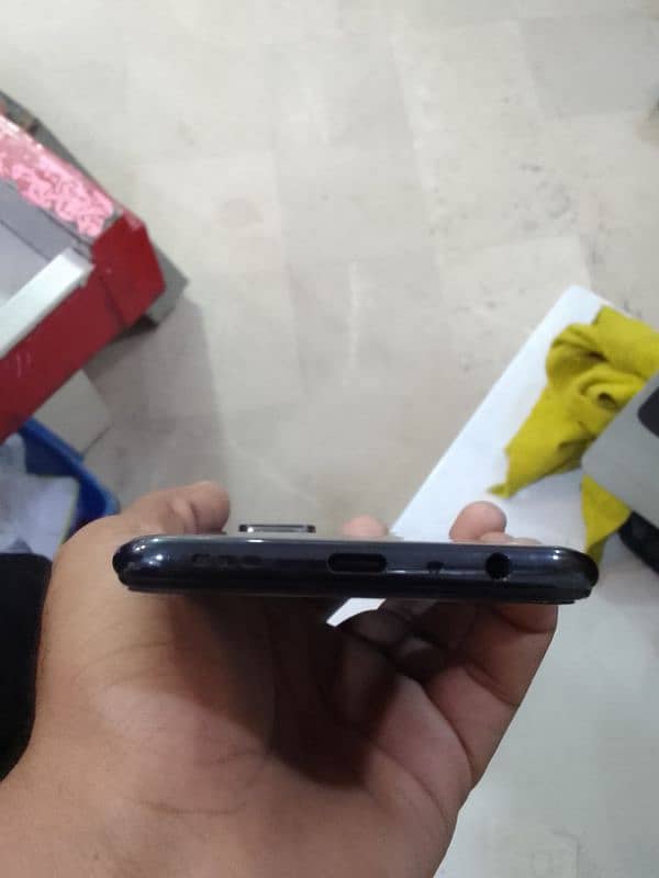 oppo F19 6 128gb front glas change ha Baki all okay ha box sat ha 10