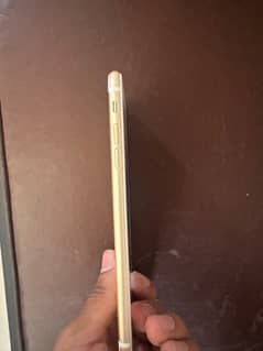 iphone 7 plus ( Pta approved ) 0