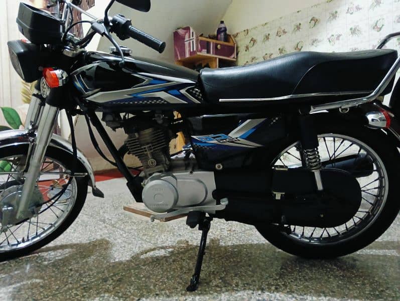 Honda CG125 3