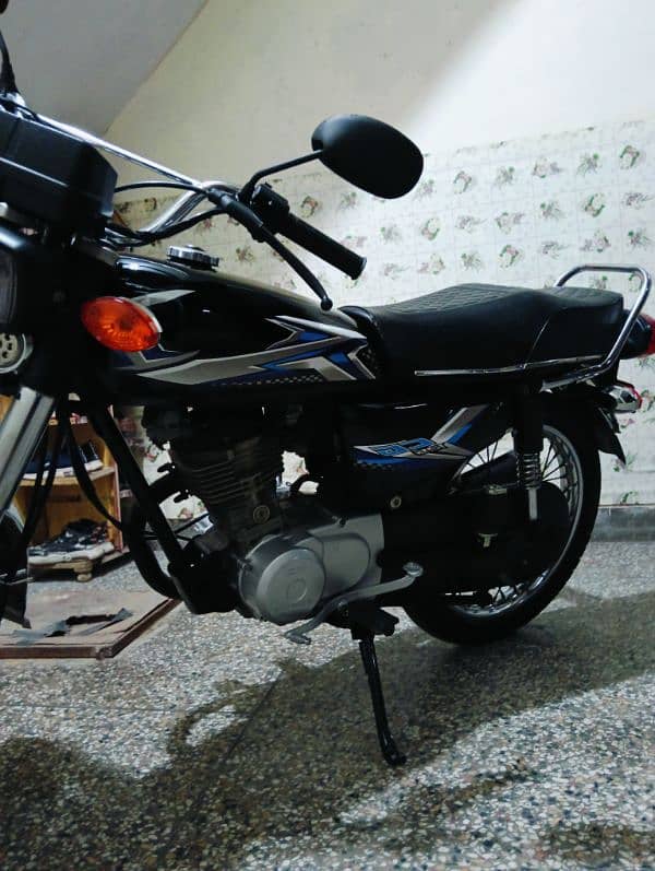 Honda CG125 4