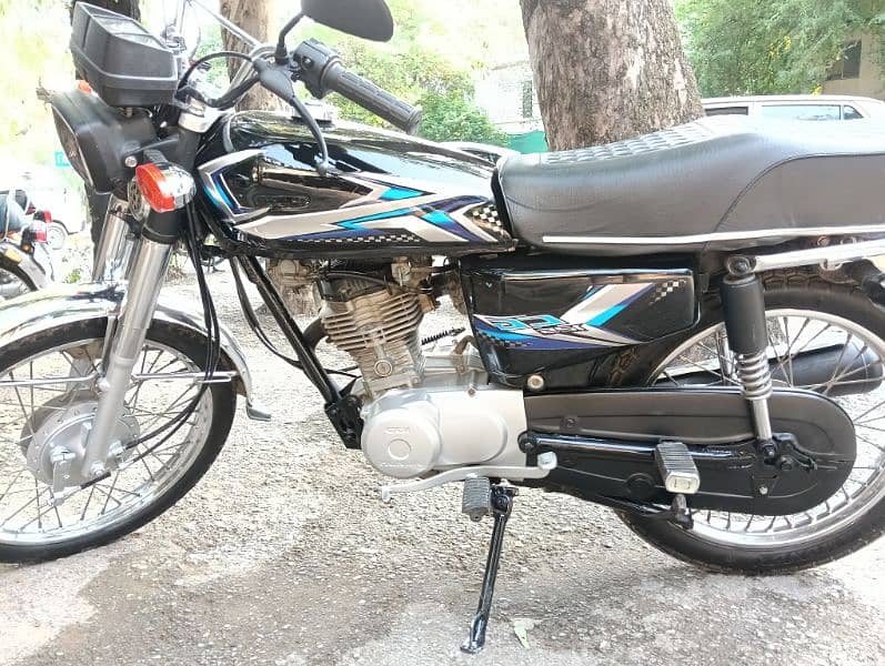 Honda CG125 8