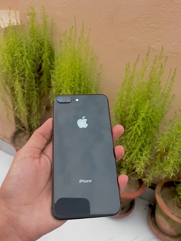 iPhone 8 plus NON pta 64 GB 0/3/0/4/0/1/7/6/8/4/3 2