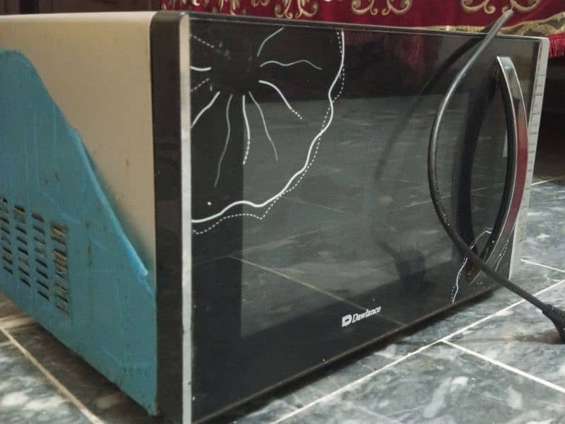 dawlance oragnal oven in good condition for sell 2