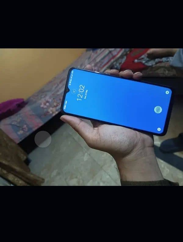 oppo f17 8+5/128 10/10 condition 3