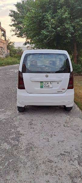 Suzuki Wagon R 2015/16 4