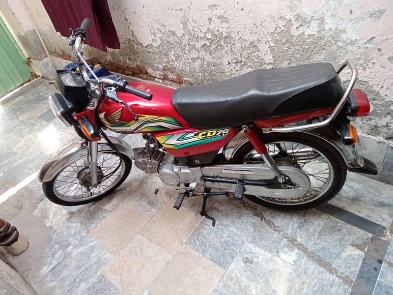 Honda cd70 fit bike All Punjab number clear documents 4